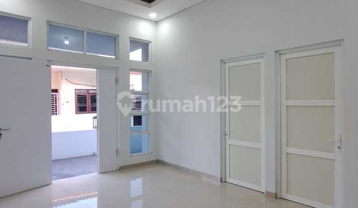 Jual Rumah Bangunan Baru Di Tanahmas, Semarang 2