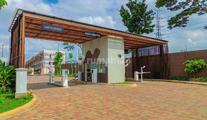 Rumah cantik 2 lantai 6
