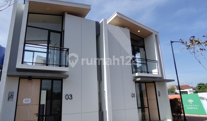 Cendana Essence rumah cantik 2 lantai berada di kota mandiri 8