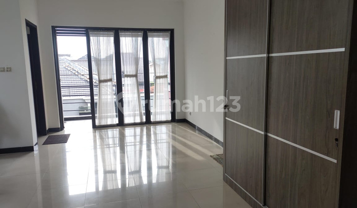 Di Jual Cepat Murah Rumah Villa Melati Mas 9