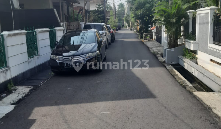 Rumah Di Sewakan, Di Tanjung Duren Utara 2