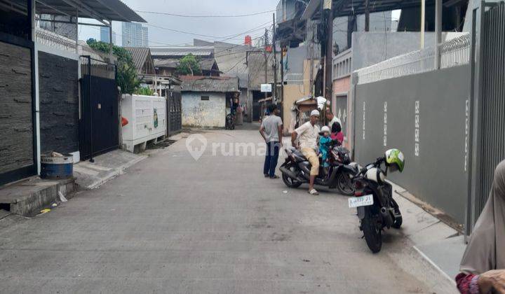 Rumah Di Sewakan Terletak Di Jalan Utama Deket Dari Pasar Tradisional 2