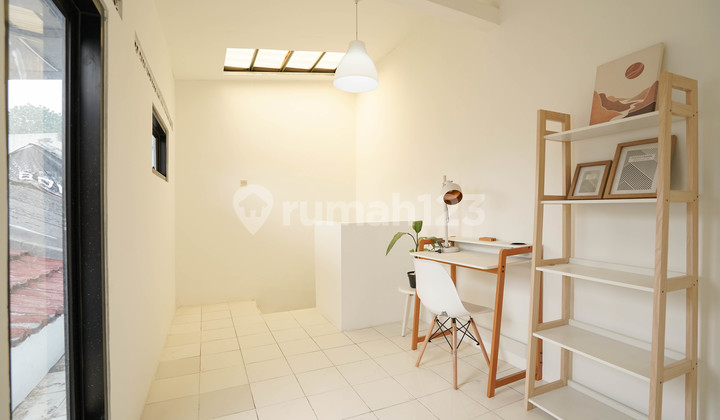 Dijual Rumah 2lantai di jl Bougenville Sukaraja, Bogor 5