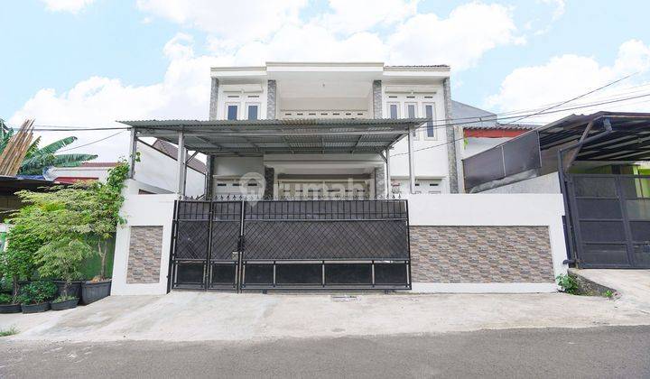 Rumah LT 144 Semi Furnished Bisa Nego dekat MargoCity, Depok Siap KPR J14506 1