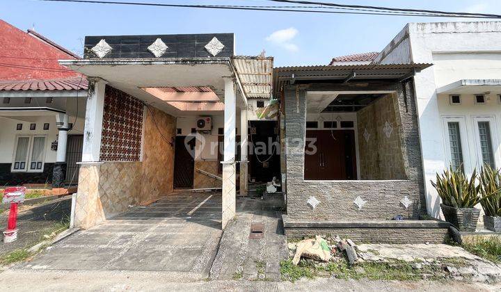 Rumah Seken Terawat LT 112 Bisa Nego 15 menit ke Stasiun Depok J23189 1