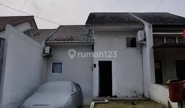 Rumah 9 Menit ke Stasiun Depok Baru SHM Siap KPR Bisa Nego J25697 1