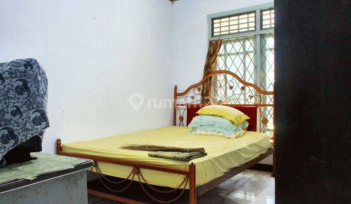 Rumah Luas 4 Kamar Tidur Hadap Selatan 8 menit ke Stasiun Bojong Gede J14769 2