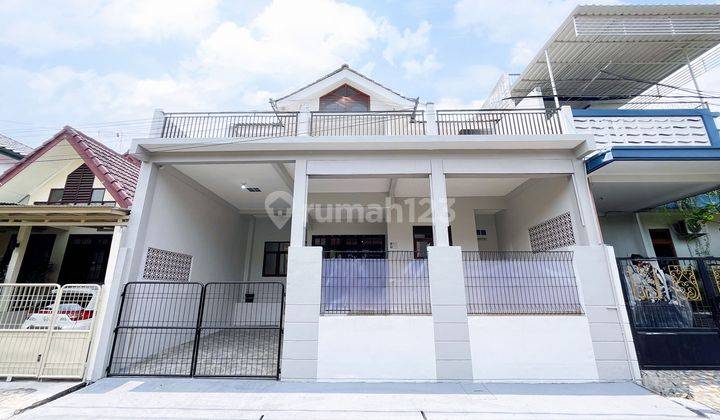 Rumah Luas 2 Lt Gratis Renovasi 10 Menit ke RS Mitra Keluarga Depok J15813 1