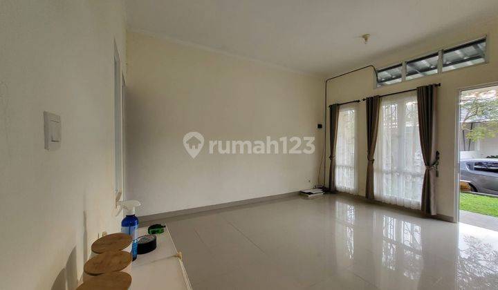 Rumah SHM Luas 2 Lt Bisa Nego dekat Metropolitan Mall Cibubur J28398 2