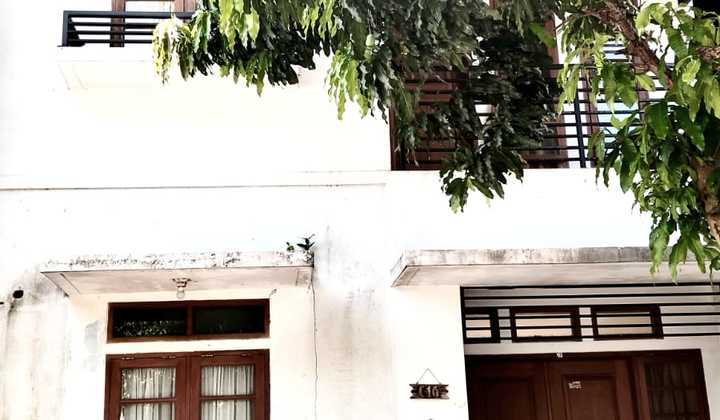 Cinere Cluster One Gate