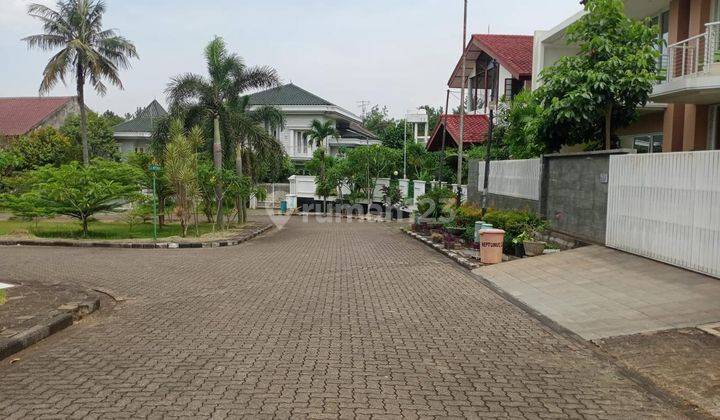 Villa cinere mas dekat taman 1