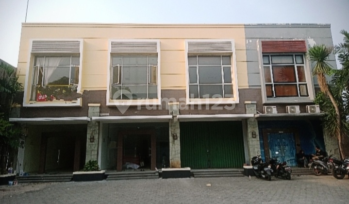 Lebak Bulus 7 Minutes to MRT Fatmawati 1