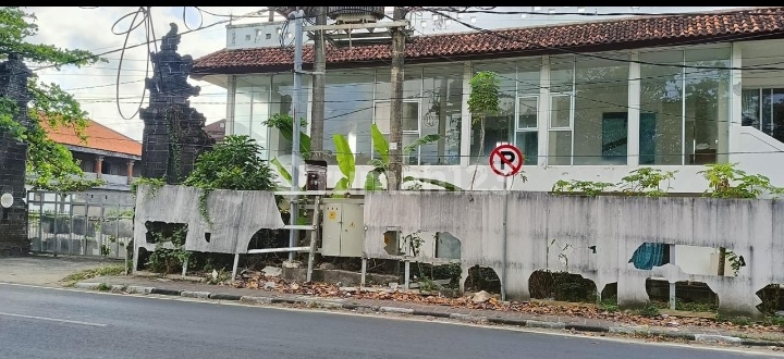 Jimbaran Cheap Mini Commercial Building 2