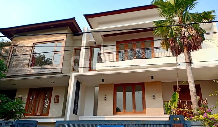 Pangkalan Jati Dengan Private Pool Pangkalan Jati Dengan Private Pool