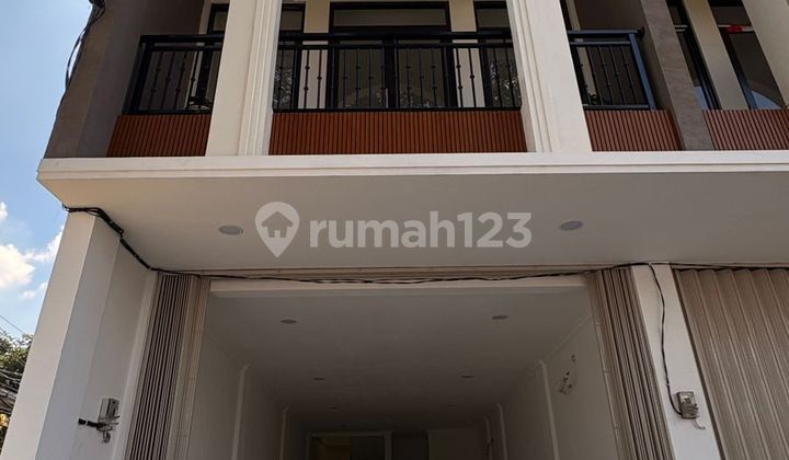 Jagakarsa New Exclusive Shophouse 2