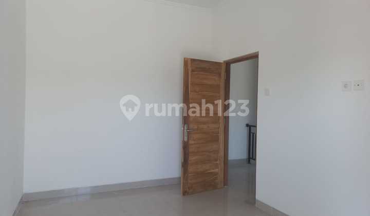 Disewakan rumah 2 Lantai di jl. Hassanudin denpasar 13
