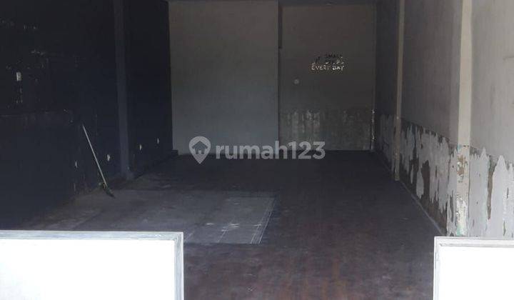 Disewakan Ruko 3 lantai di Sesetan Denpasar selatan  2