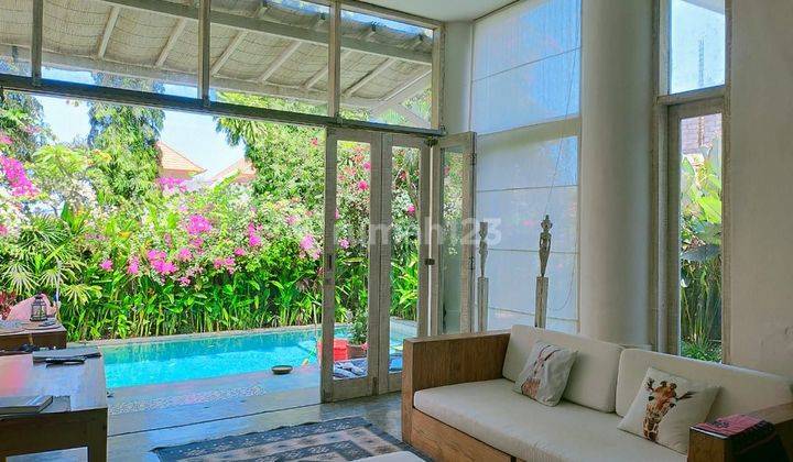 Beautiful villa for sale in Canggu Batu mejan 1