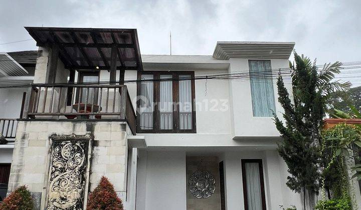 Beautiful house for rent with swimming pool in Pemogan 1