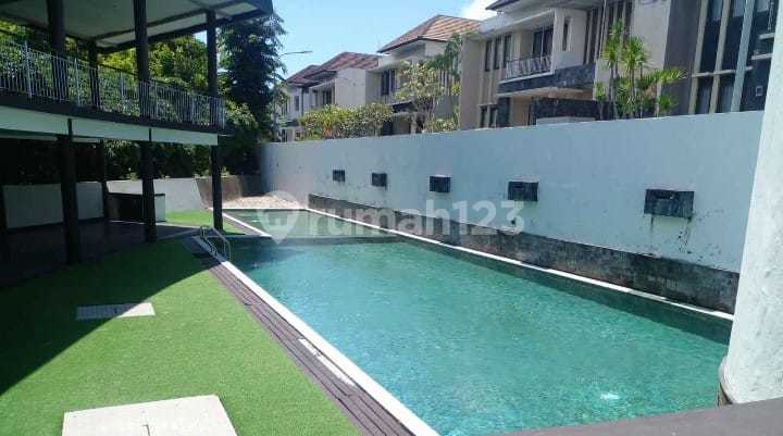 For Rent 2-Story House One Gate In Kuta
