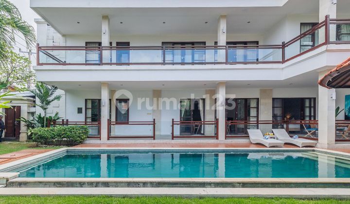 Lease Hold Villa Mewah di Kerobokan 20 Thn-30Thn Lease Hold Villa Mewah di Kerobokan 20 Thn-30Thn