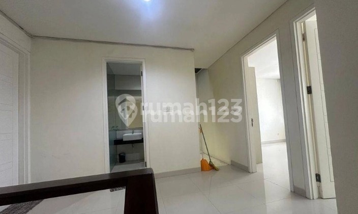 Dijual Rumah Mewah One Gate System 2 Lantai di Kuta 2