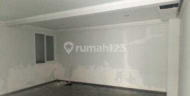 Disewakan Runah 2 Lantai di Cokroaminoto Denpasar 2