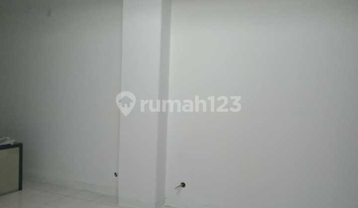 For Rent 4-Story Shophouse in Cideng, Strategic, Ready to Occupy 2