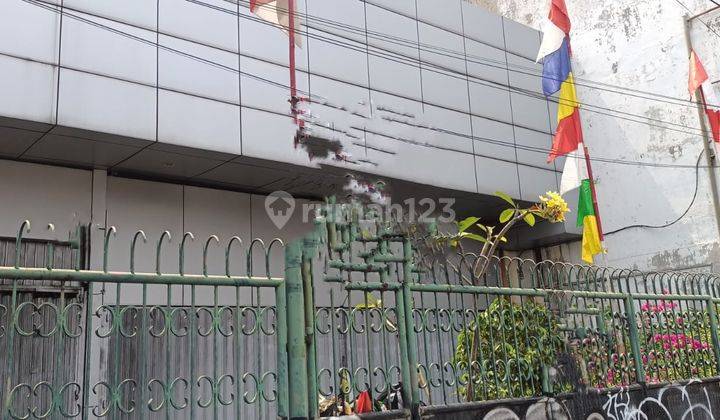 Ruko Strategis Jakarta Pusat, Cocok Untuk Kantor Atau Showroom 1