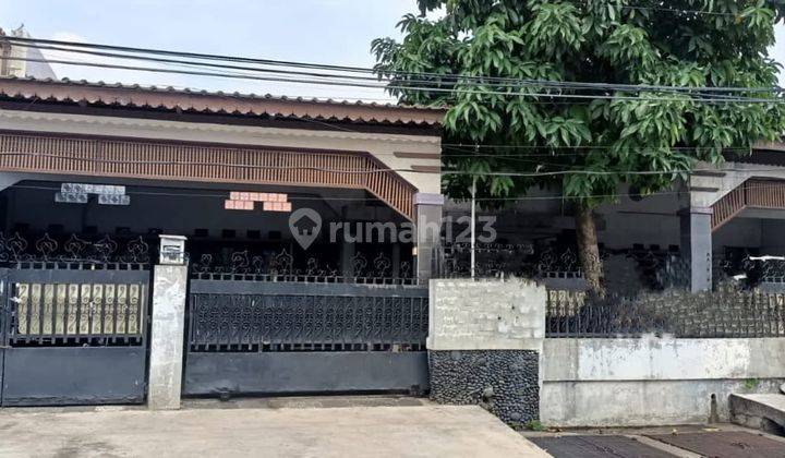 Di Jual Cepat Rumah Cempaka Putih, Jalan Lebar Cocok Untuk Buka Usaha  1