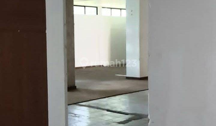 Di Jual Rumah/Kantor Pinggir Jalan Utama, Bisa di Bangun 7 lantai. Wilayah komersil 2