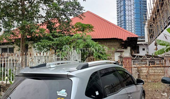 Di Jual Rumah' Pasar Baru, Strategis, Cocok Untuk Dibangun Hotel 1