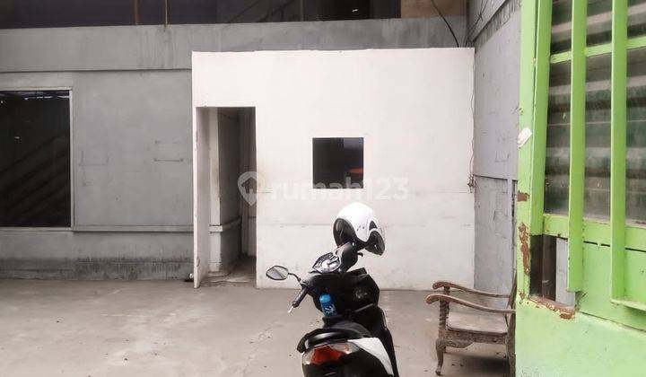 Di Sewakan Gudang Cideng, Strategis Pinggir Jalan 7