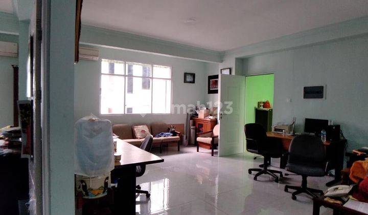 Di Jual Rumah Jakarta Pusat, Strategis Siap Huni 2