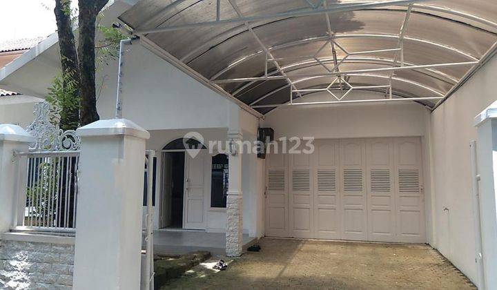 Di Jual Rumah Cantik di Radio Dalam, Cocok untuk tempat tinggal dan usaha. 1