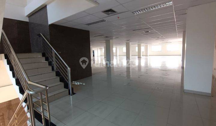 Disewakan Gedung Brand New Jakarta Selatan, Strategis dan Siap Huni. 5