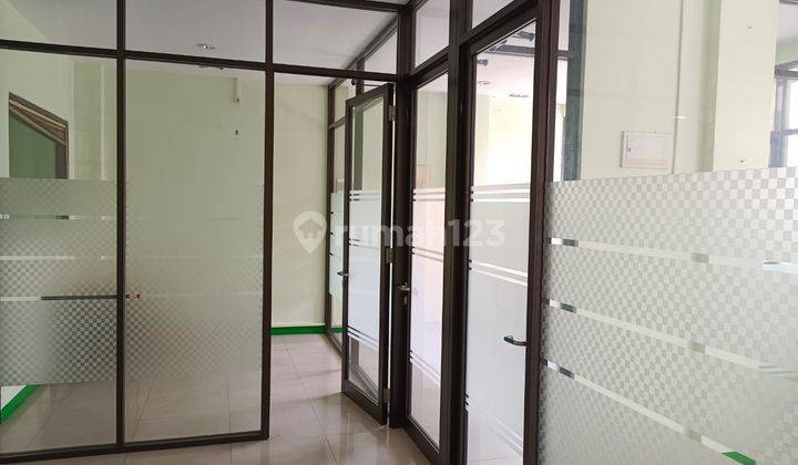 Di Jual Ruko + Tanah pinggir Jalan jakarta pusat, Strategis Siap Huni 2