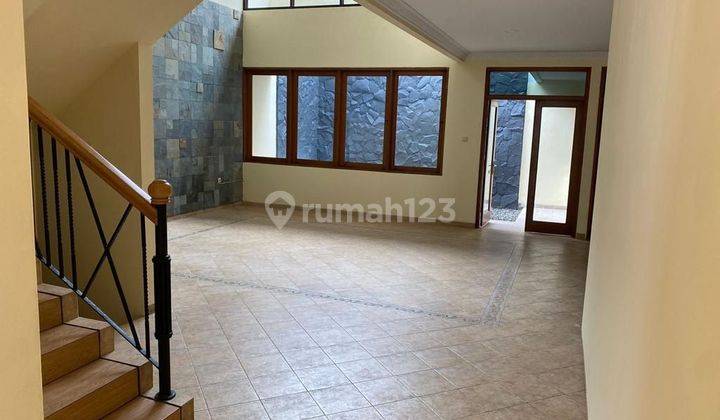 Di Jual Rumah di Kebayoran Baru, Siap Huni Rapih dan Terawat 1