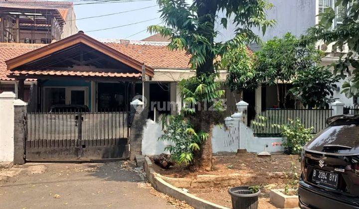 Di Jual Rumah di Tomang, Strategis Jalan Lebar 1