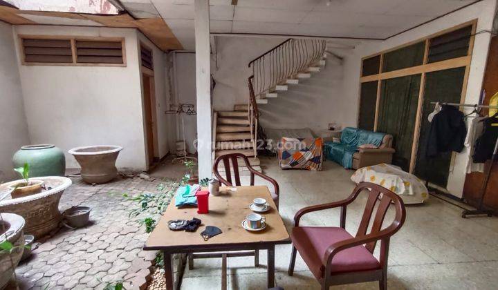 Di Jual Rumah di Cipulir, Zona Komersil cocok untuk Kantor dll 1