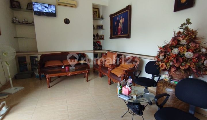 Di Jual Rumah 2 Lantai di Kelapa Gading, dalam Komplek Elite 2