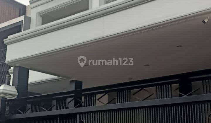 Di Jual Rumah 3 Lantai di Puri Indah,  strategis Siap Huni 1