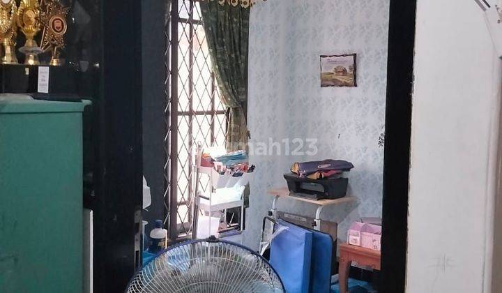 Di Jual Rumah Sunter 2 lantai, 4 kamar tidur dalam komplek 1