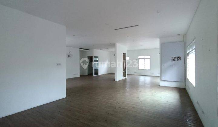 Di Jual Murah di bawah NJOP Rumah di Kebayoran Baru, Cocok untuk dijadikan Kantor 1