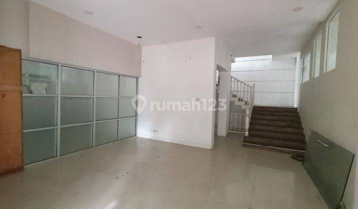 Di Jual Murah di bawah NJOP Rumah di Kebayoran Baru, Cocok untuk dijadikan Kantor 2