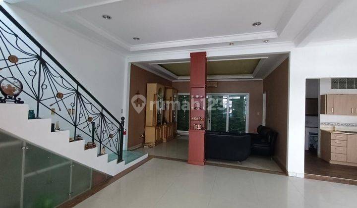 Di Jual Rumah 2 Lantai di Sunter, Bangunan Berkualitas & Terawat 1