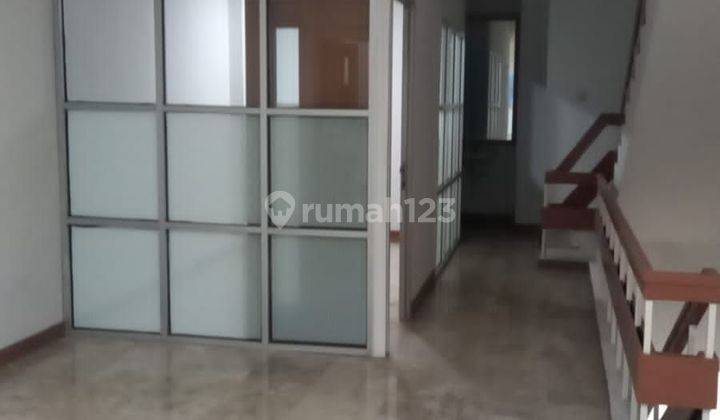 Di Sewakan Ruko 3,5 Lantai Jakarta Selatan, Bebas Banjir Cocok untuk Kantor, perbankan dan lain" 1