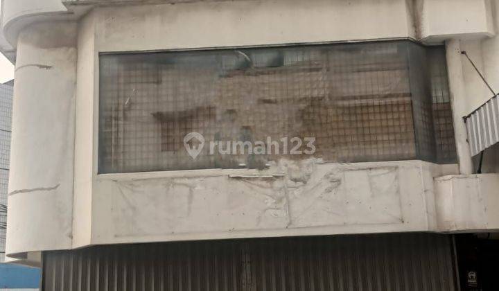 Di Jual Ruko 3 Lantai di Tanah Abang, Komersil Area Dekat Pusat Perbelanjaan 1