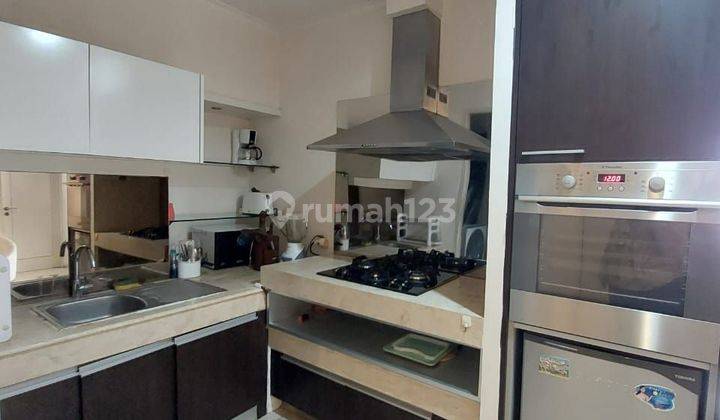 Di Jual Apartemen FX Residence Sudirman, 3 kamar tidur, Full Furnish 2