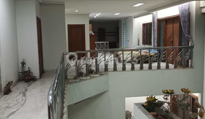Di Jual Rumah 2,5 Lantai Di Cideng, Strategis Bebas Banjir 2